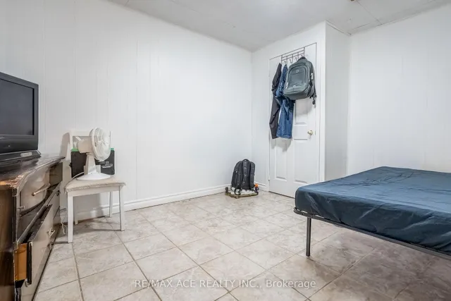 Additional image 28 of 50 Parsell Sq