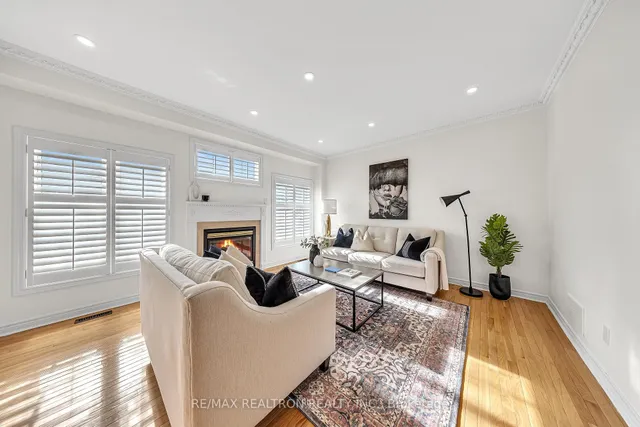 Additional image 11 of 12 Hardgate Cres