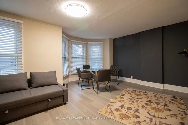 Additional image 18 of 417 King St