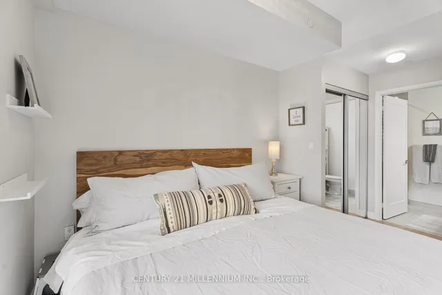 Additional image 15 of 27 Bathurst St Unit 1712