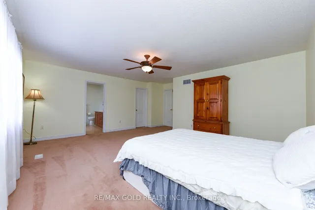 Additional image 39 of 23 Attview Cres