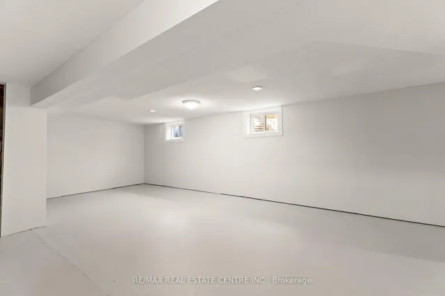 Additional image 32 of 34 Jayfield Rd