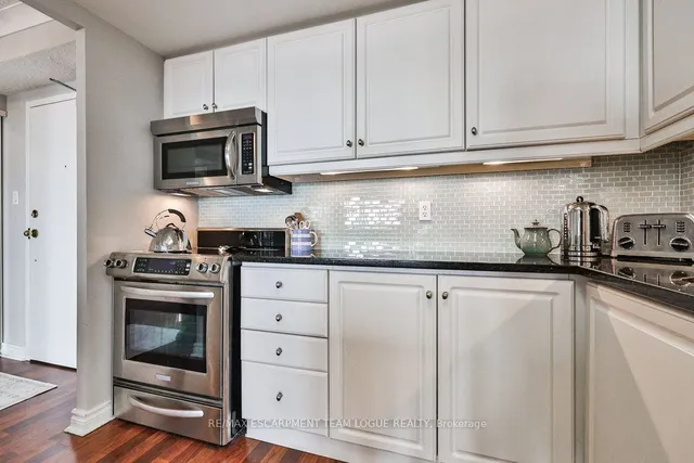 Additional image 16 of 2121 Lakeshore Rd Unit 502