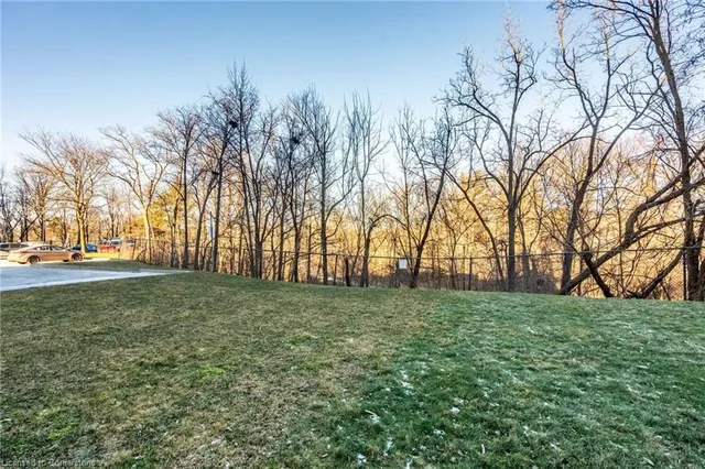 Additional image 39 of 8 Village Green Unit 612