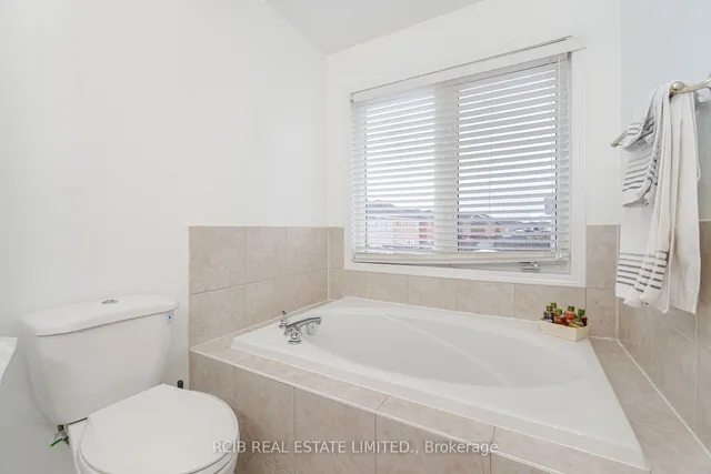 Additional image 27 of 36 Orangegrove Dr