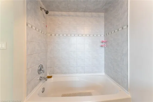 Additional image 31 of 58 Novoco Dr