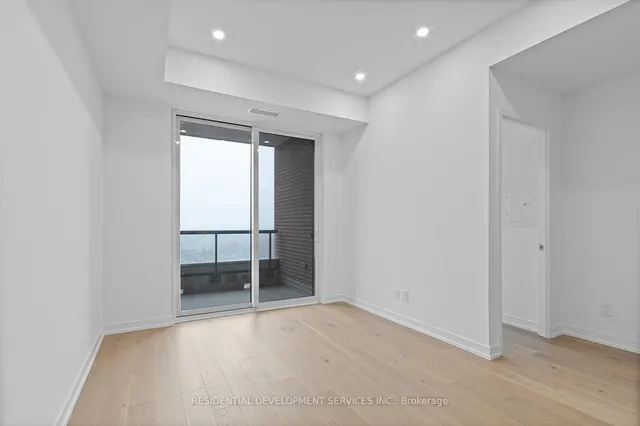 Additional image 11 of 3100 Keele St Unit 1207