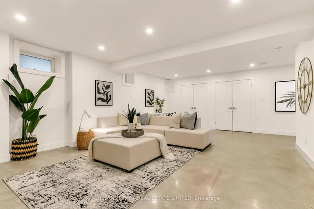 Additional image 43 of 119 Glenview Ave