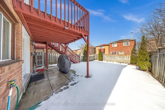 Additional image 34 of 75 Grayson Cres