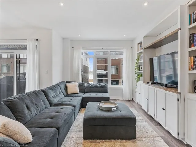 Additional image 9 of 61 Soho Street Unit 145