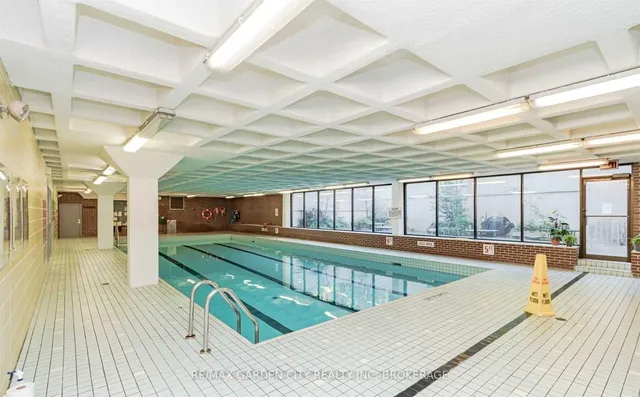 Additional image 27 of 40 Homewood Ave Unit 1903