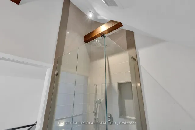 Additional image 34 of 257 Borden St