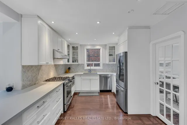 Additional image 10 of 27 Peveril Hill