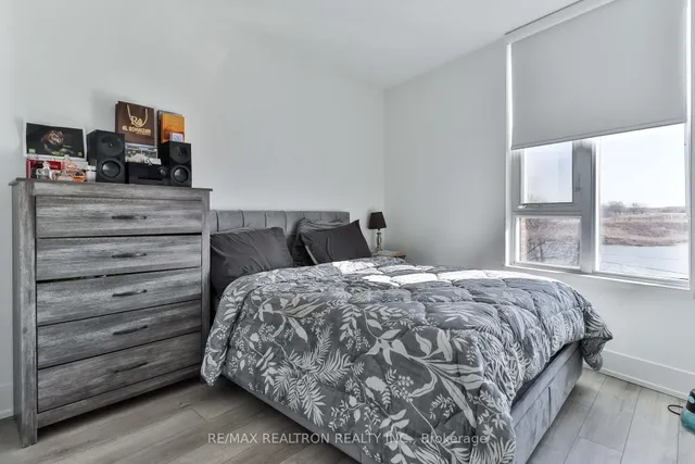 Additional image 16 of 3100 Keele St Unit 525