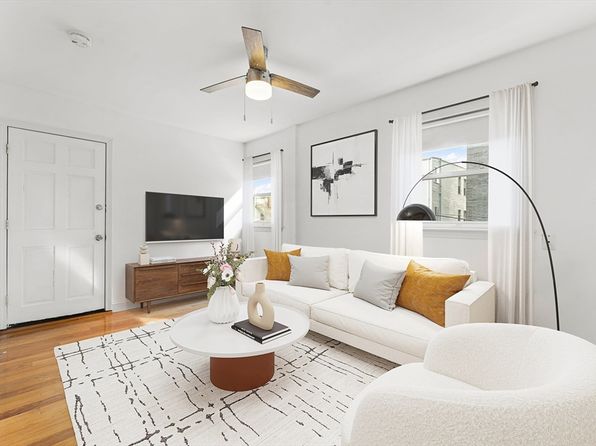 281 Chelsea St #2, Boston, MA 02128