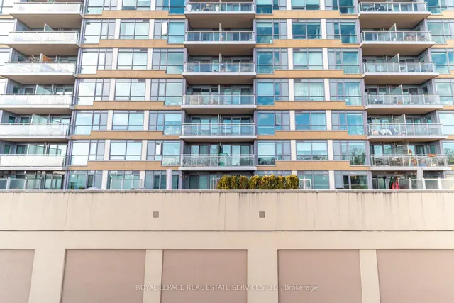 Additional image 45 of 1974 Bloor St Unit 12