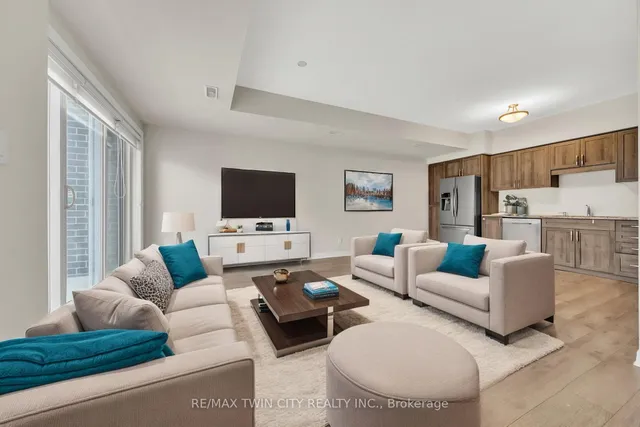 Additional image 7 of 12 Visionary Ave