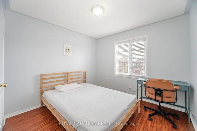 Additional image 28 of 69 Yellow Brick Rd