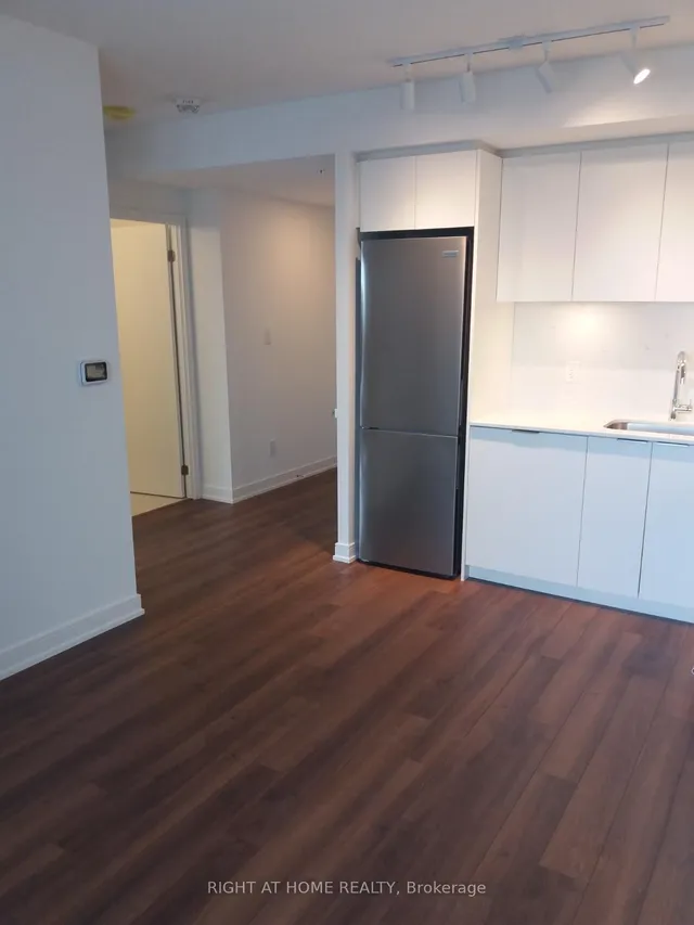 Additional image 3 of 30 Samuel Wood Way Unit 1803