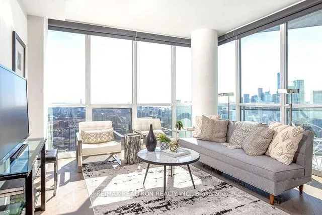 Additional image 7 of 45 Charles St Unit 4815