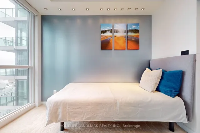 Additional image 22 of 33 Bay St Unit 4304