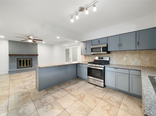 3707 Kimball Ridge Ct, Dallas, TX 75233