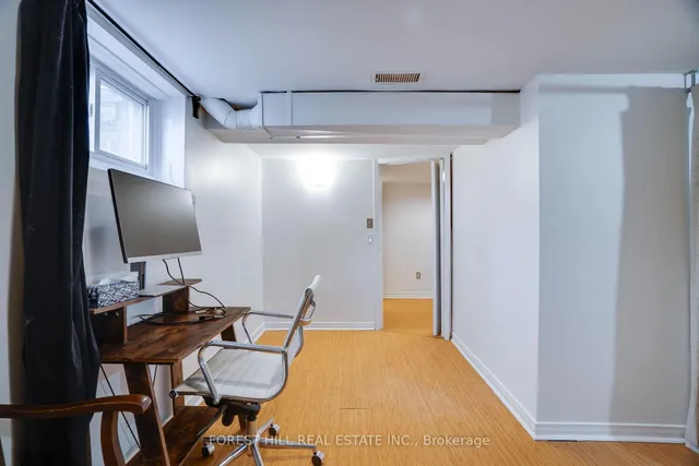 Additional image 35 of 139 Kenwood Ave