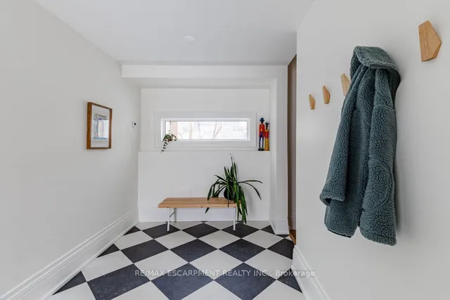 Additional image 26 of 45 PARK St