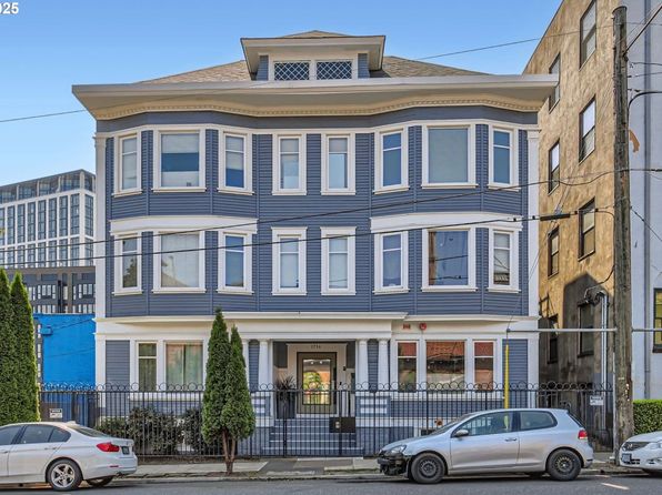 1714 NW Couch St, Portland, OR