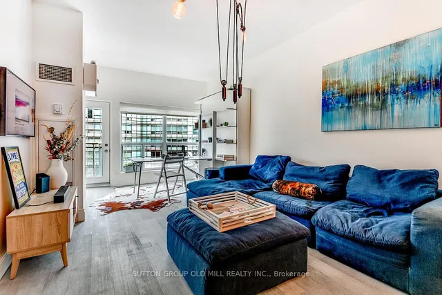 Additional image 13 of 600 Queens Quay Unit 606