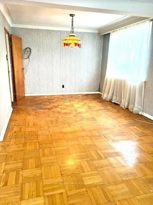 Additional image 7 of 400 Princess Ave