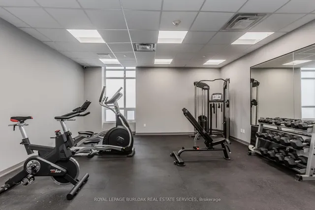 Additional image 32 of 85 Robinson St Unit 103