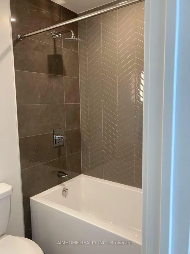 Additional image 8 of 10 De Boers Dr Unit 1202