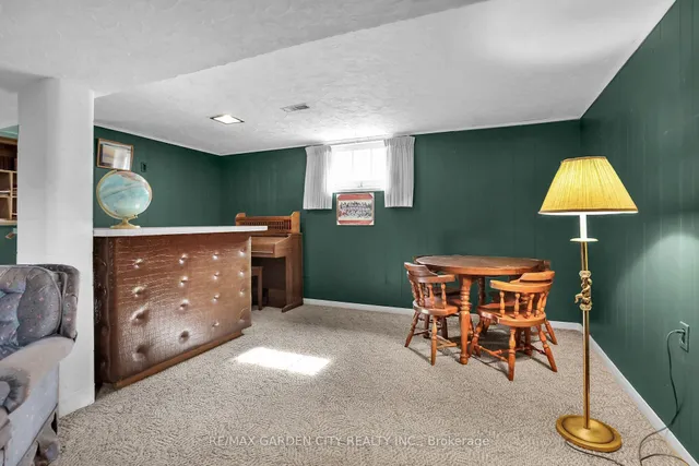 Additional image 16 of 122 Pine Dr