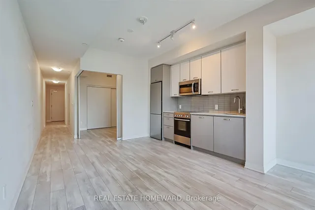 Additional image 6 of 1630 Queen St Unit 418