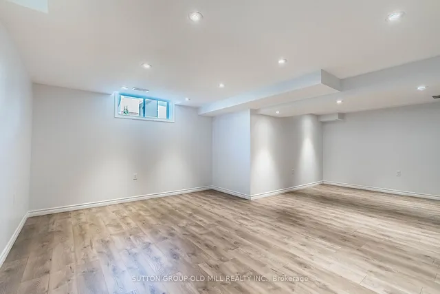 Additional image 25 of 45 Bellagio Ave