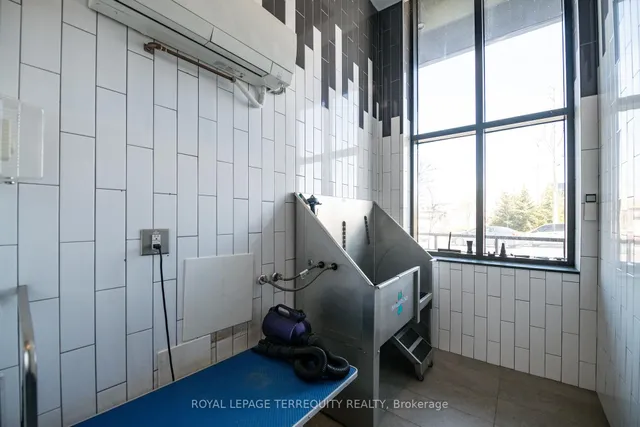 Additional image 40 of 25 Malcolm Rd Unit 501