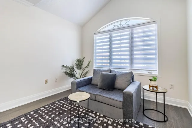 Additional image 31 of 46 Bottomwood St