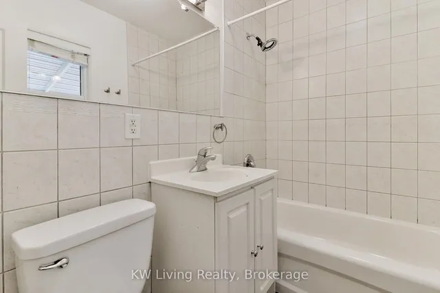 Additional image 15 of 11 Dorine Cres