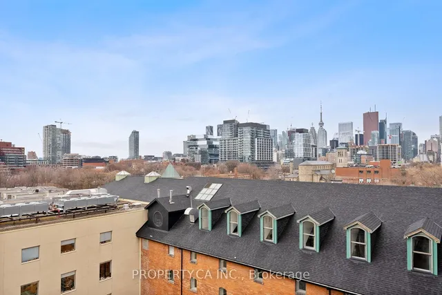 Additional image 36 of 90 Sumach St Unit 606