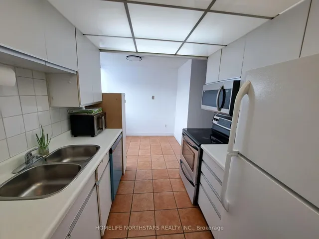 Additional image 8 of 3 Lisa St Unit 309