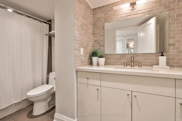 Additional image 20 of 61 St Clair Ave Unit 206