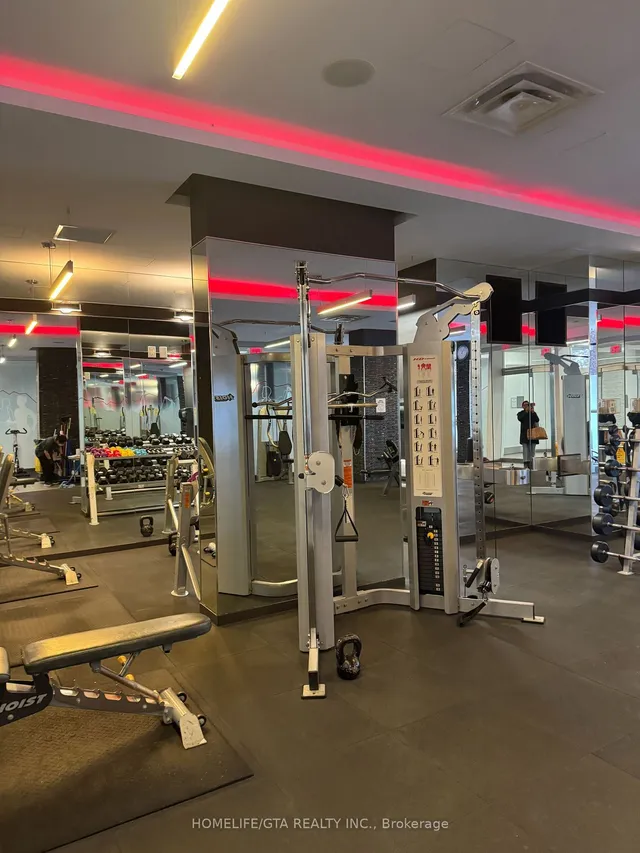 Additional image 23 of 560 Front St Unit 1027