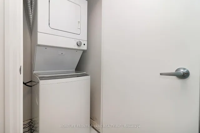 Additional image 22 of 12 Yonge St Unit 1206