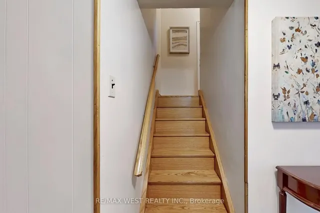 Additional image 22 of 53 Wedgewood Dr