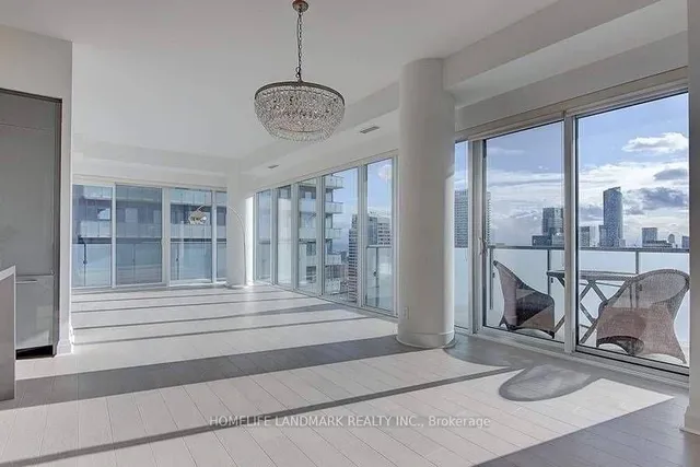 Additional image 10 of 65 St Mary St Unit 4401