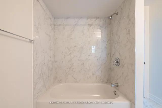 Additional image 31 of 86 Valonia Dr