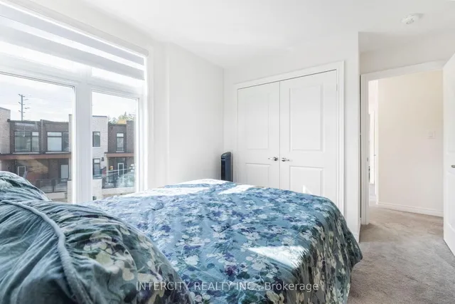 Additional image 39 of 19 Queenpost Dr