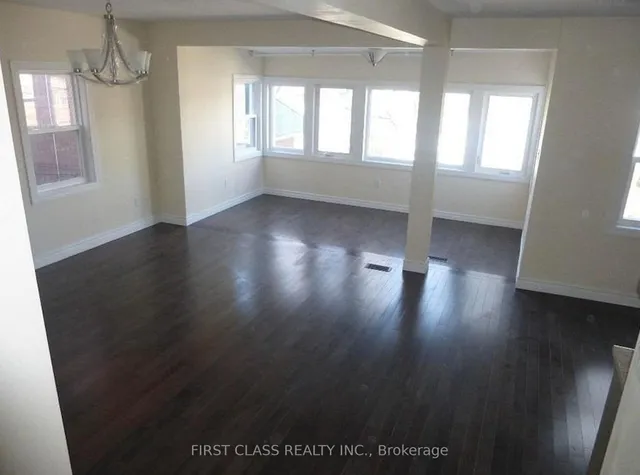 Additional image 9 of 102 Greenwood Ave