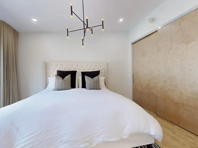 Additional image 23 of 246 Ontario St